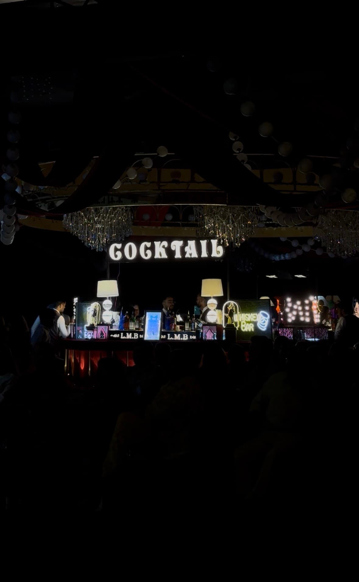 Elegant bar counter