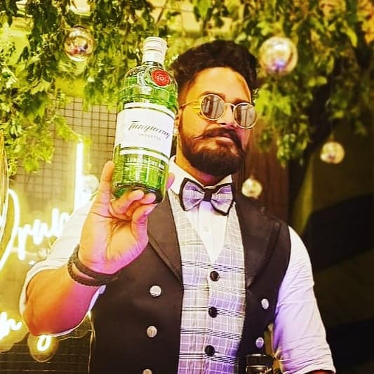 Luxury Molecular Bar Instagram 12